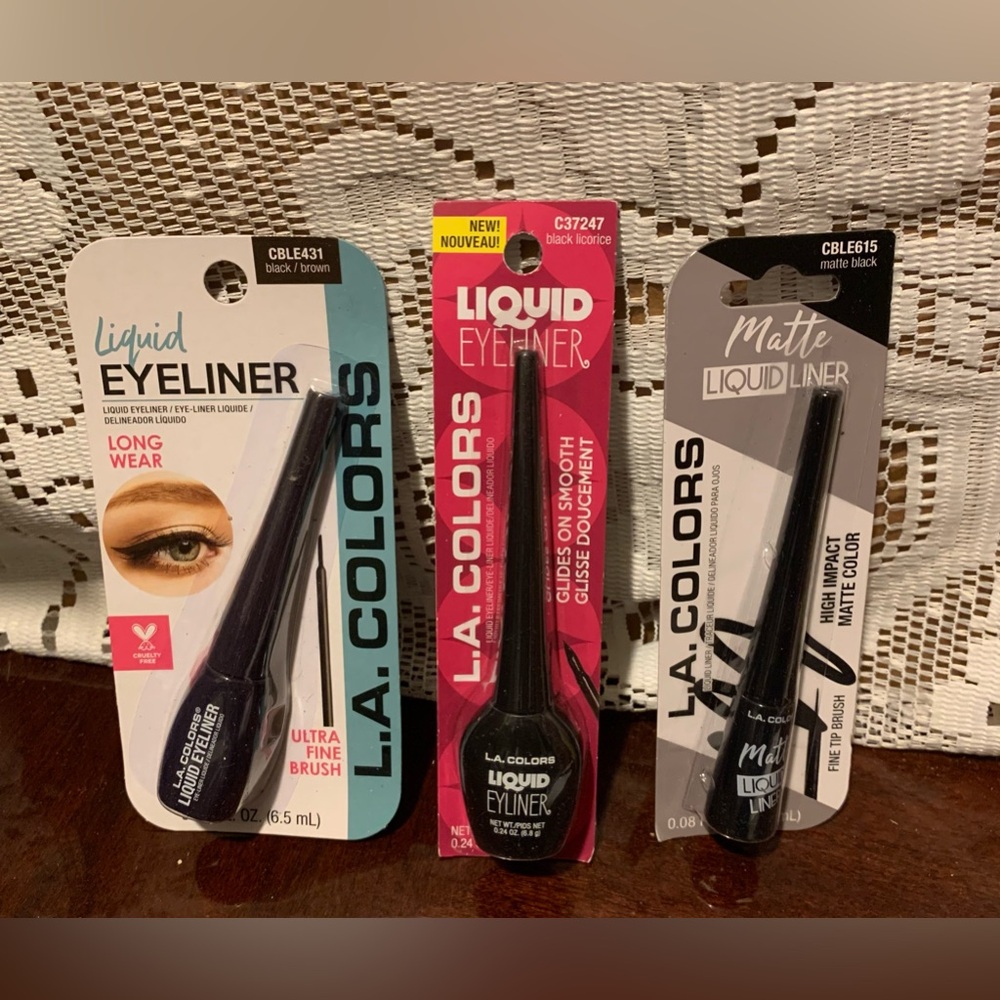 ✨⚡️💥 3 set New L.A Colors (Matte, Licorice,Cruelty Free) Liquid Eyeliner -Black